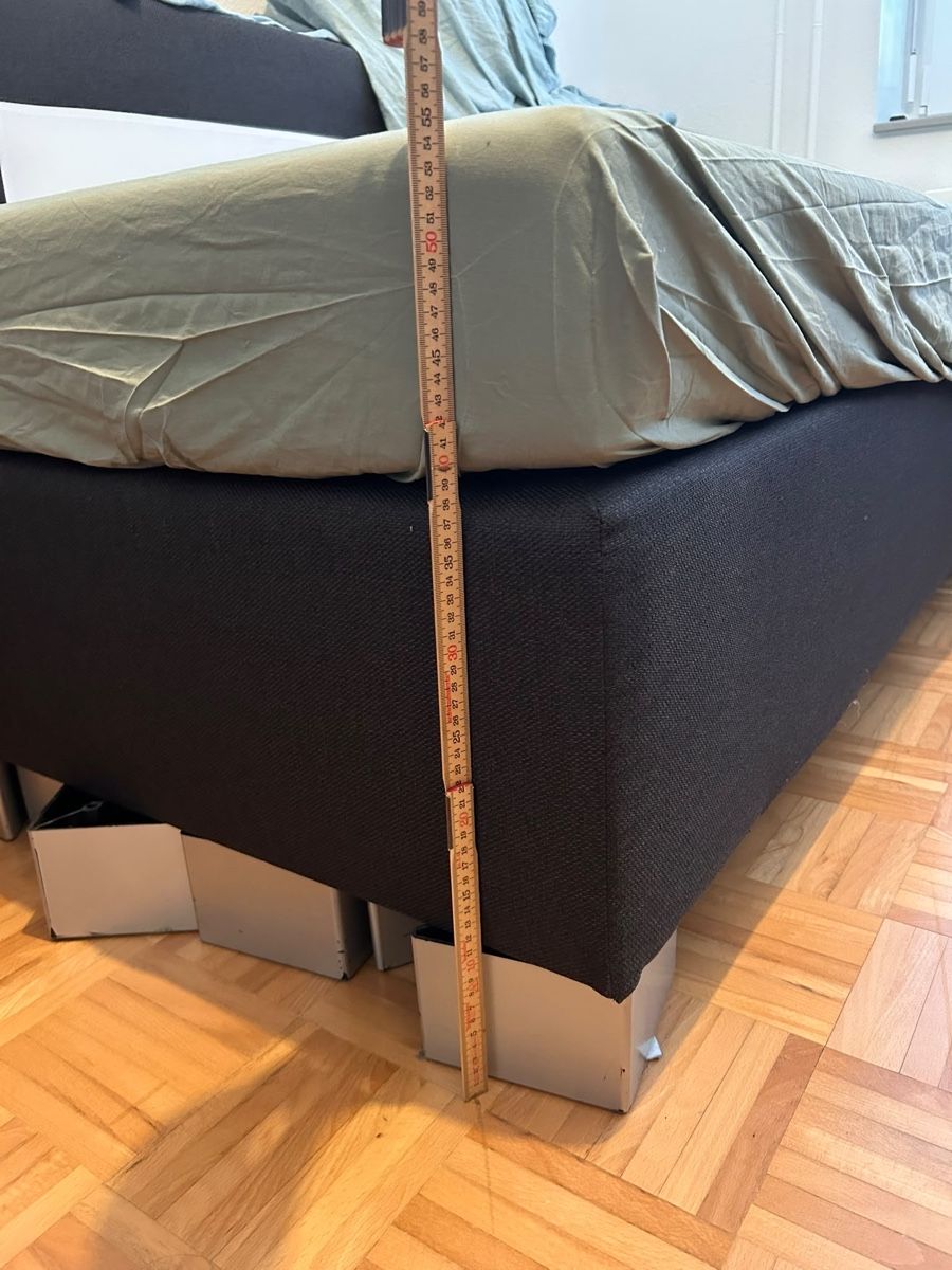 Letti: boxspring bett – Usato da Winterthur venduto da jbu_rp2v 1