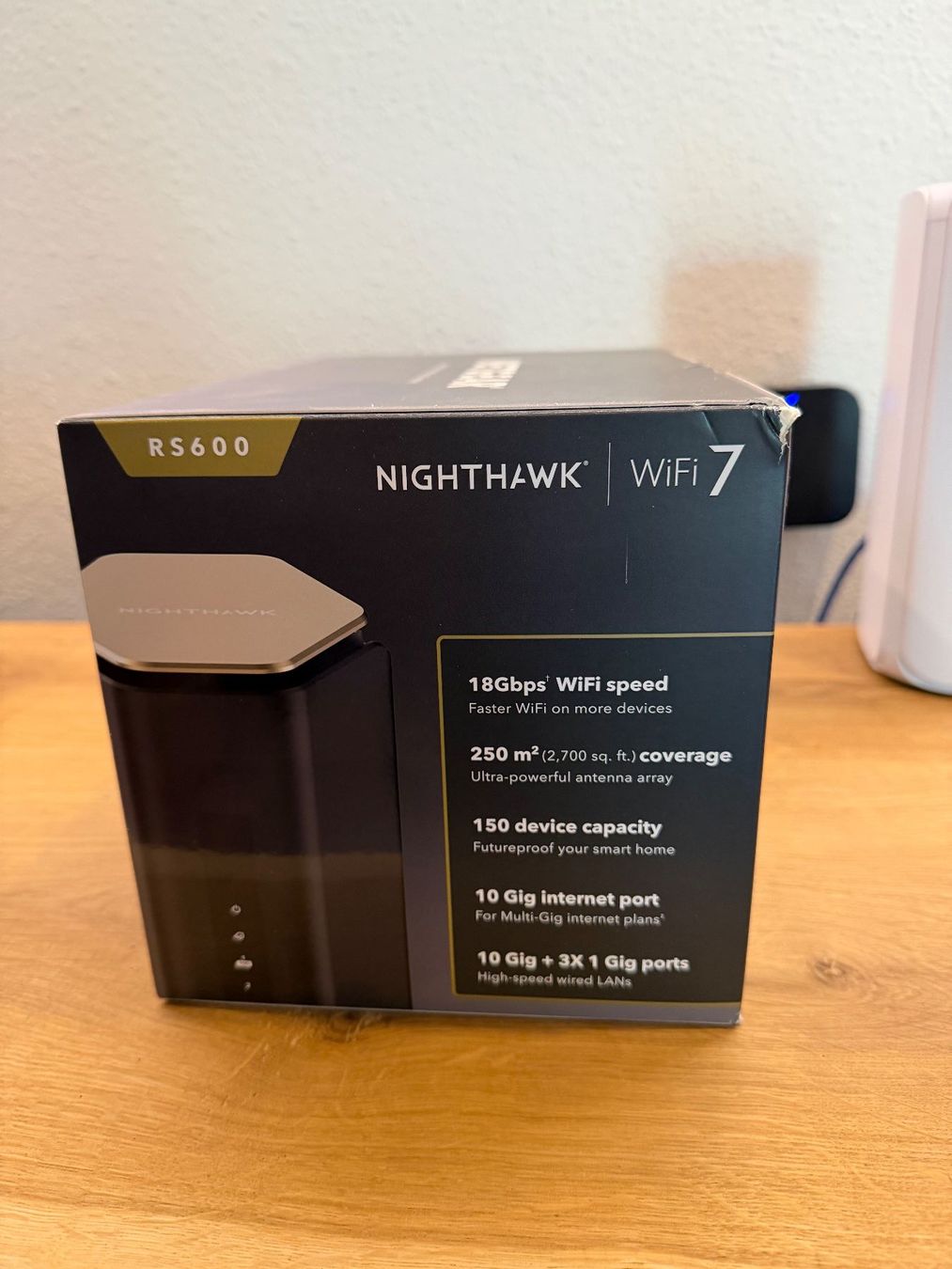 Netgear Modems & Router: Netgear Nighthawk RS600 Router WiFi 7 – Gebraucht aus Dachsen von harlem_of_abusir 3