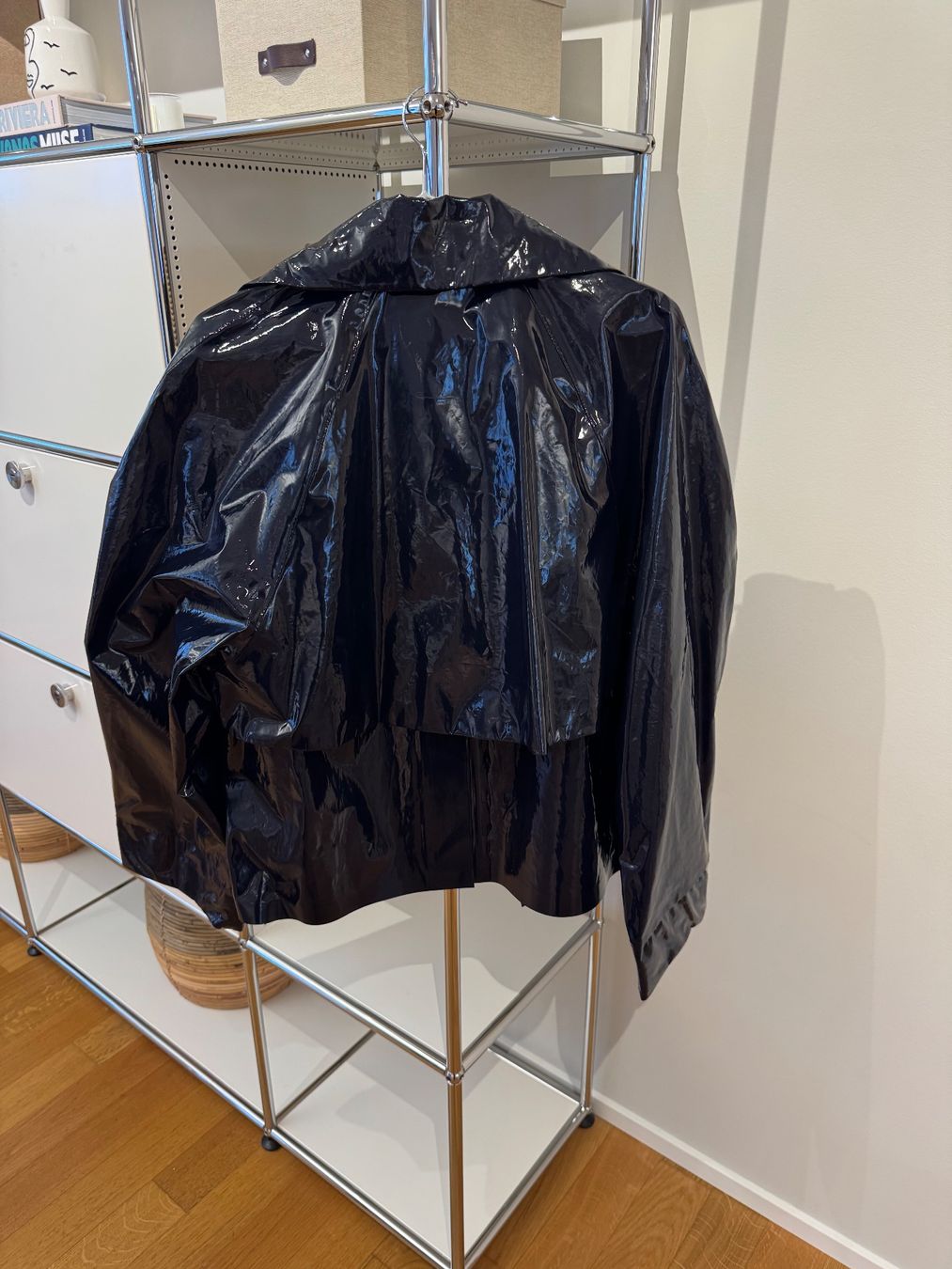 Giacche: KASSL LACK JACKE DARK NAVY – Nuovo (secondo la descrizione) da Schwyz venduto da bofb 2