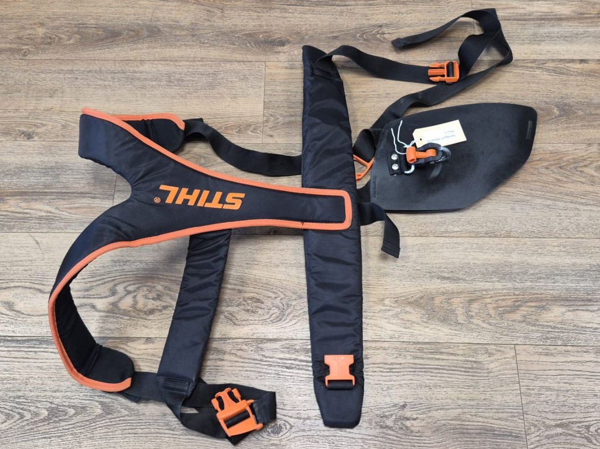 Attrezzatura da arrampicata: Stihl Forstgurt Advance Plus (Nr. 1) – Usato da Niederwil AG venduto da Maeder_AG 5