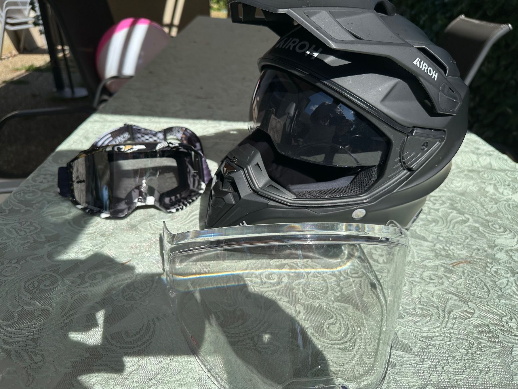 Airoh Helme & Visiere: Airoh Commander 2, taille L, une saison, comme neuf – Gebraucht aus Courgenay von Cyanure 3