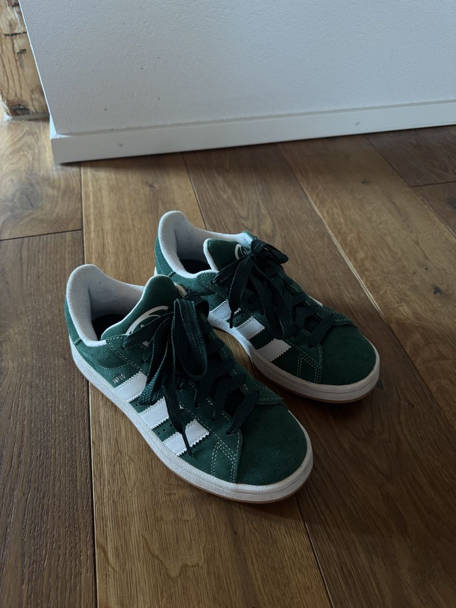 Adidas Chaussures femmes: Adidas campus – D'occasion à Roggwil BE par lffcb 1
