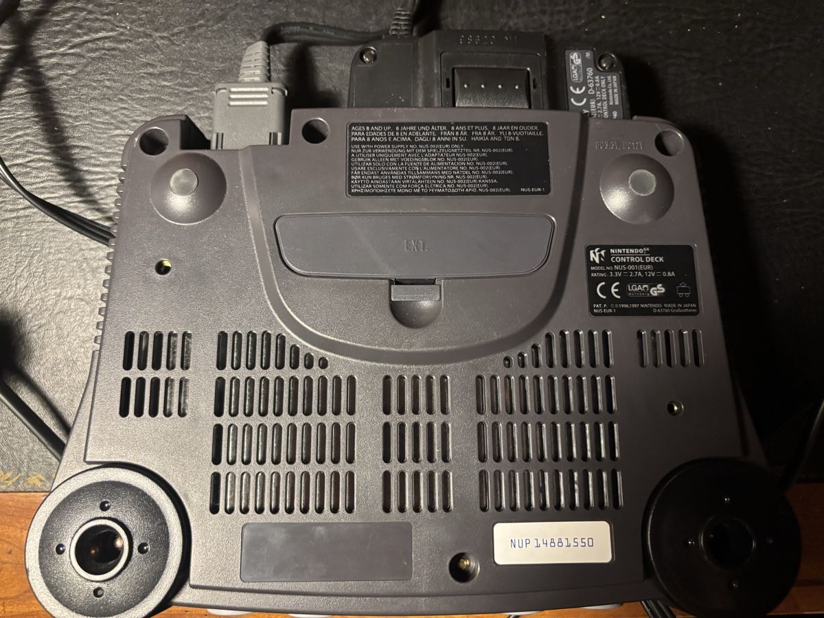 Nintendo Console: Nintendo 64 – Usato da Mézières VD venduto da P-M-C 5