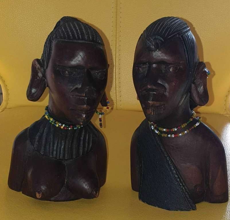 Statuette: Duo Buste couple Massaï – Usato da Vauderens venduto da sylvieswiss