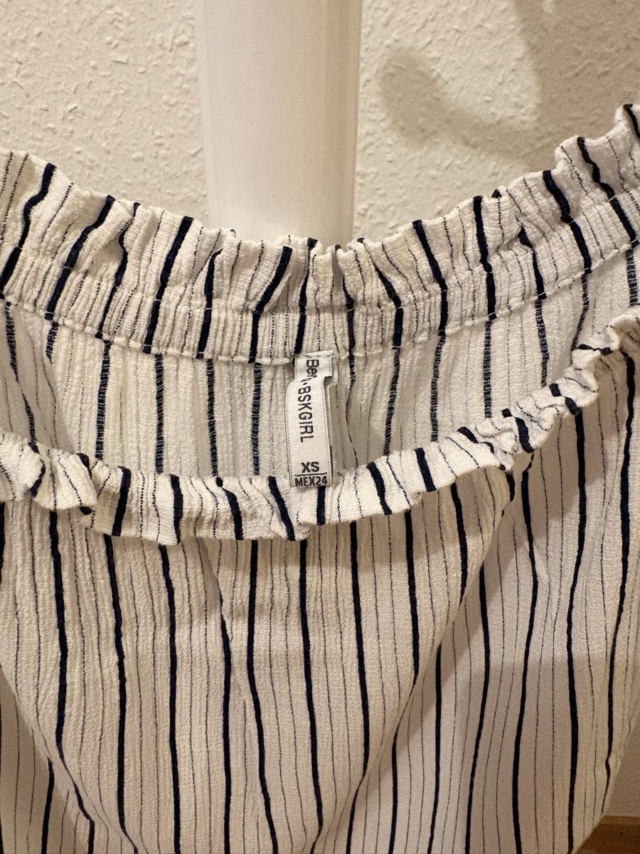 Bershka Top: Haut d'été rayé Bershka – Usato da Chêne-Bougeries venduto da bru_bs9n 2
