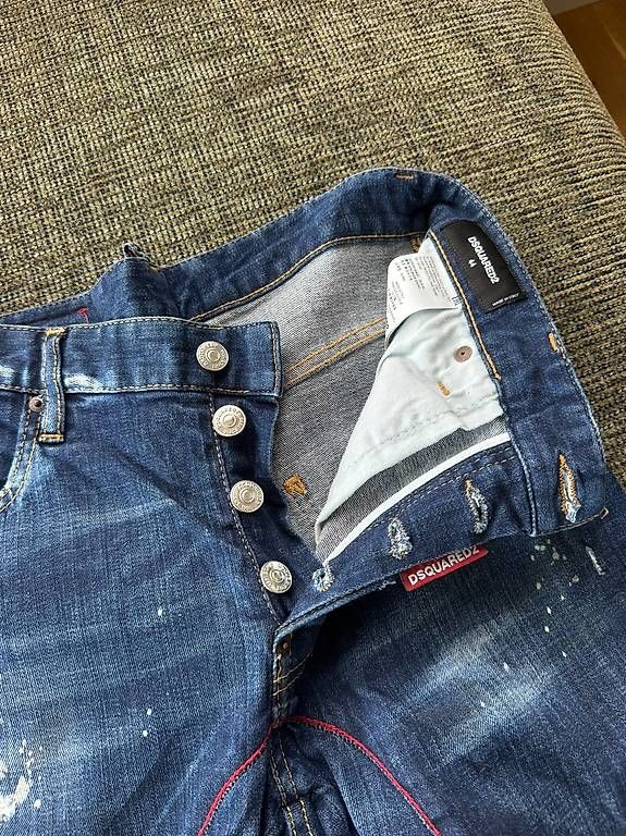 Jeans: Jeans Dsquared2 - Grösse 44 – Usato da Lüchingen venduto da val_bw7s 1