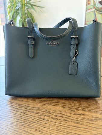 Coach Handbag dark green leather like new condition