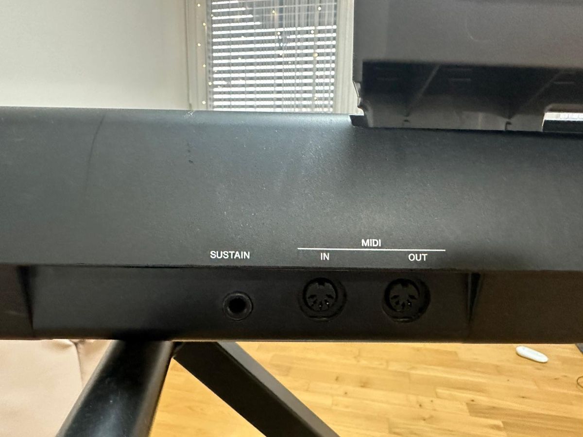 Yamaha Strumenti musicali: Verkaufe Piano Yamaha NP-30 – Usato da Adliswil venduto da jul_mn8d 4