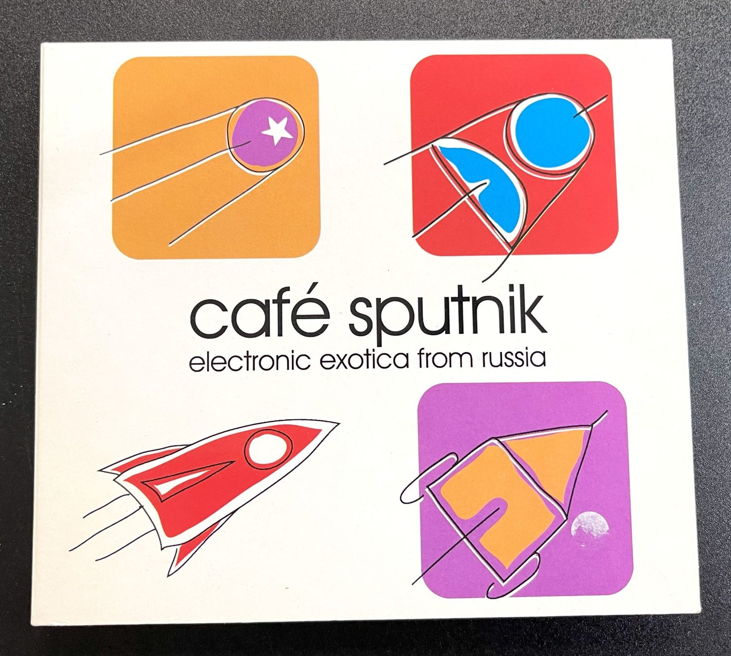 CD: Cafe Sputnik-Electronic Exotica From Russia CD – Usato da Oftringen venduto da Vucki