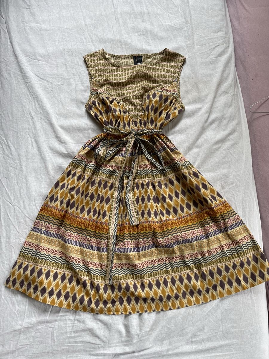 Mango Vestiti: Mango Vintage Dress – Usato da Zürich venduto da hsi_tl5c 2