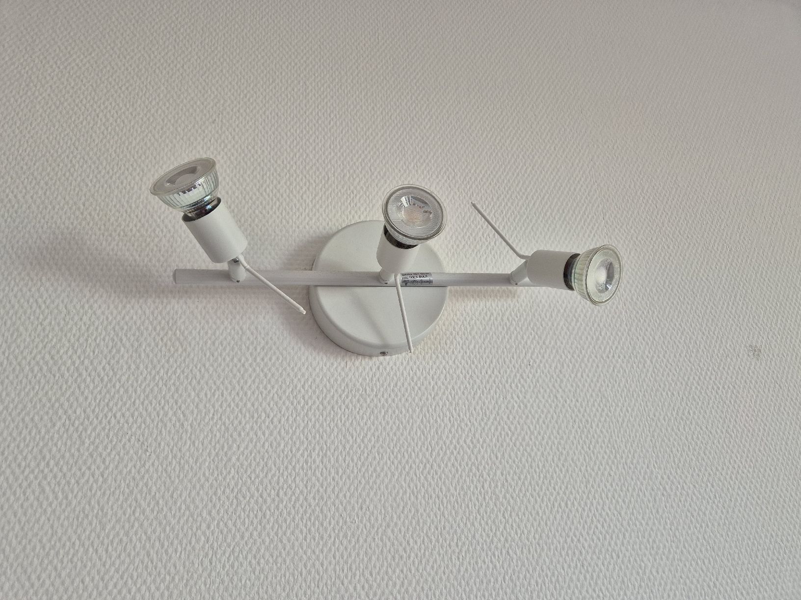 Ikea Lustres & lampes de plafonds: Ikea Lampe weiss Deckenspots – D'occasion à Zürich par jkaufmann93 2