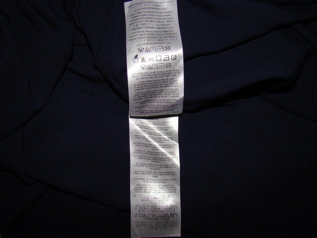 Guess Vestiti: Guess, robe / Kleid – Nuovo (secondo la descrizione) da Lussery-Villars venduto da pousinete02 6