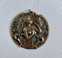 Pendente in ottone Art Nouveau