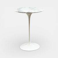 Knoll Tulip Side Table Marmor // Eero Saarinen