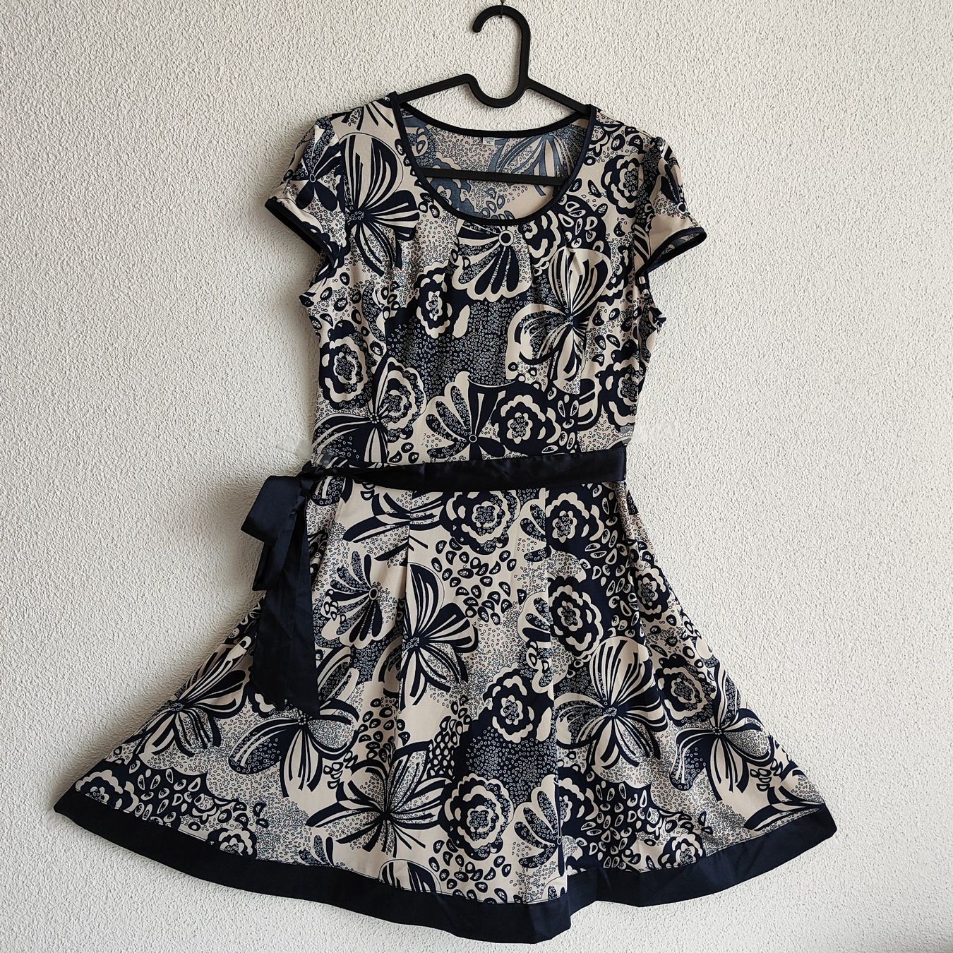 Vestiti: Kurzärmliges Sommerkleid, Gr. M – Nuovo (secondo la descrizione) da Ruetihof venduto da Sunny-Summer 1
