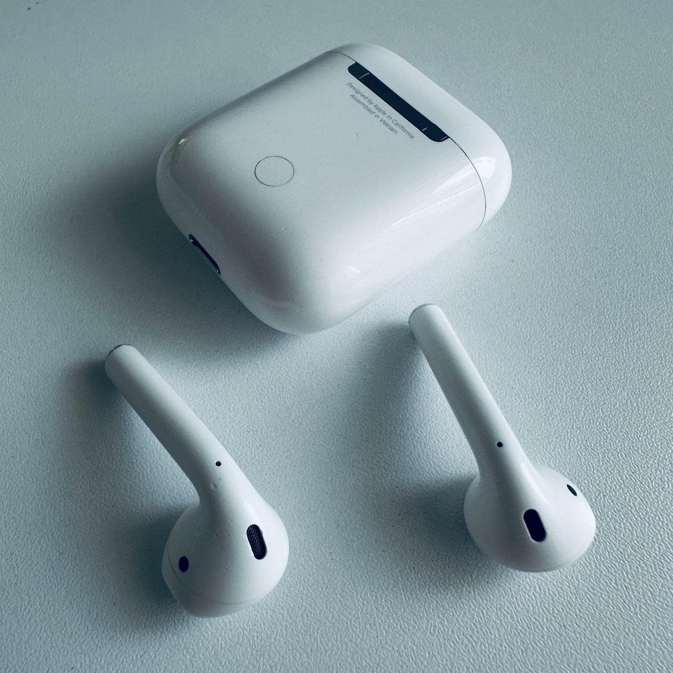 Apple Cuffie: Original Apple AirPods 2 Kopfhörer Wireless Lightning Kabel – Usato da Basel venduto da MY.AIRPODS.SHOP 7