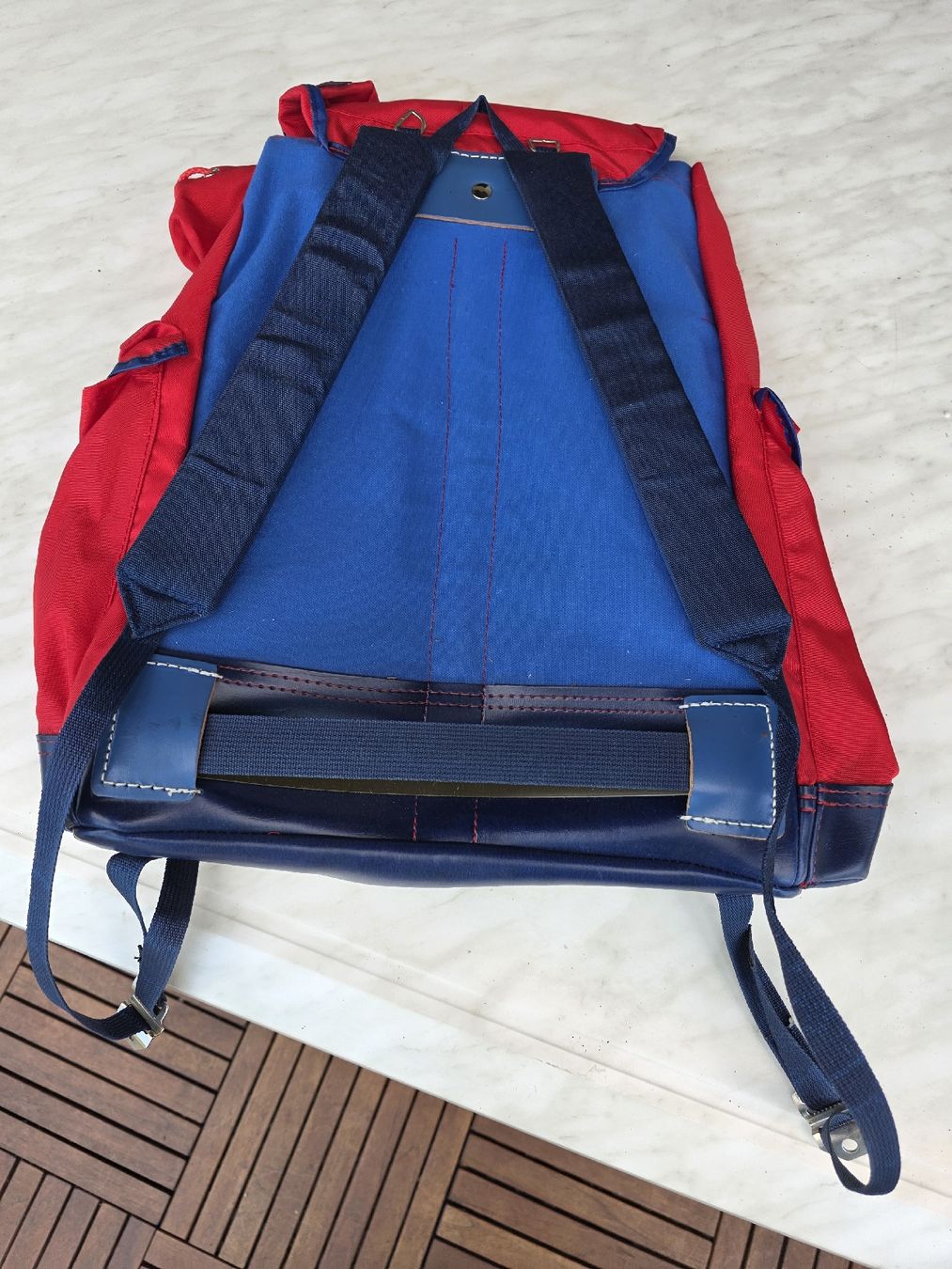Zaini: Backpack red blue nylon imitation leather details. – Nuovo (secondo la descrizione) da Hinwil venduto da Ehretstock8 1
