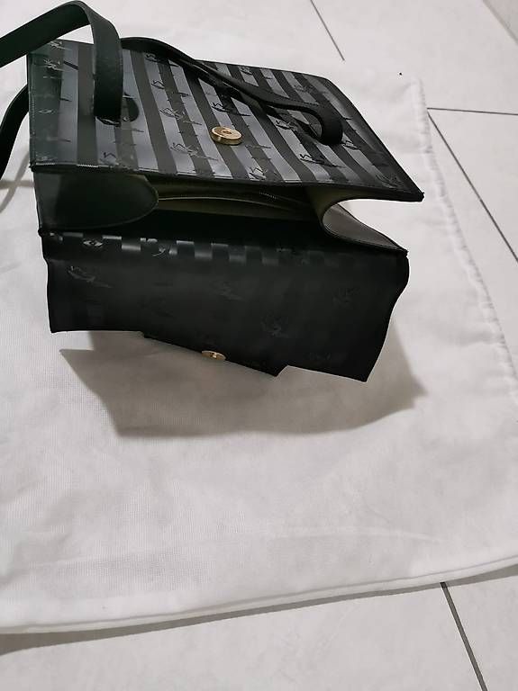 Maison Mollerus Taschen für Damen: MM Mollerus Swiss Handtasche – Gebraucht aus Spreitenbach von Lexus558 2