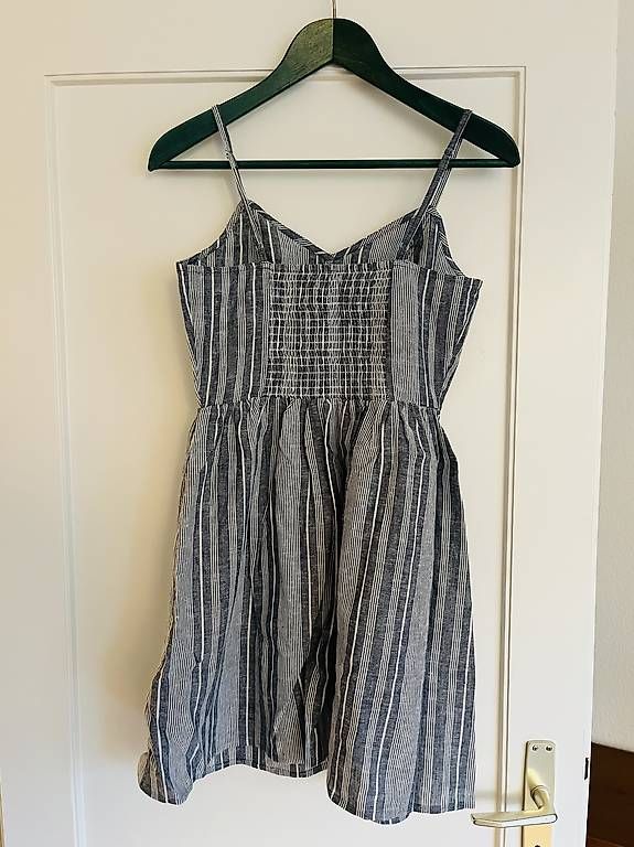 Only Kleider: Kleid, Gr. 36 – Gebraucht aus Zürich von zucchetti13 1