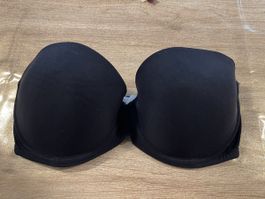 Schwarzer Calvin Klein BH Grösse 75D trägerlos