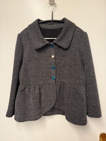 Kurze Jacke