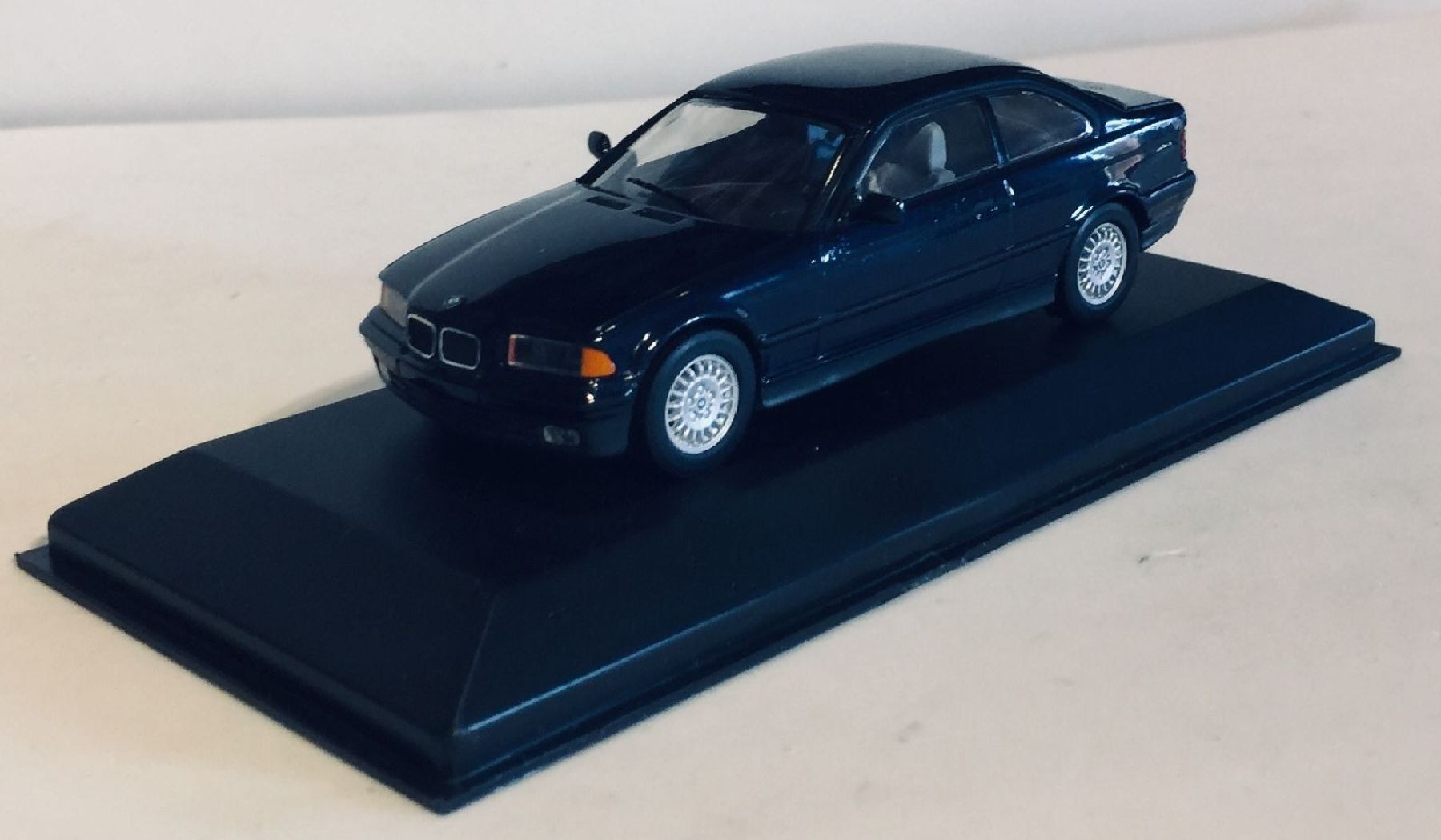 Minichamps Modellini d'auto: MINICHAMPS BMW 3-Series – Usato da Sonceboz-Sombeval venduto da Decolove 1