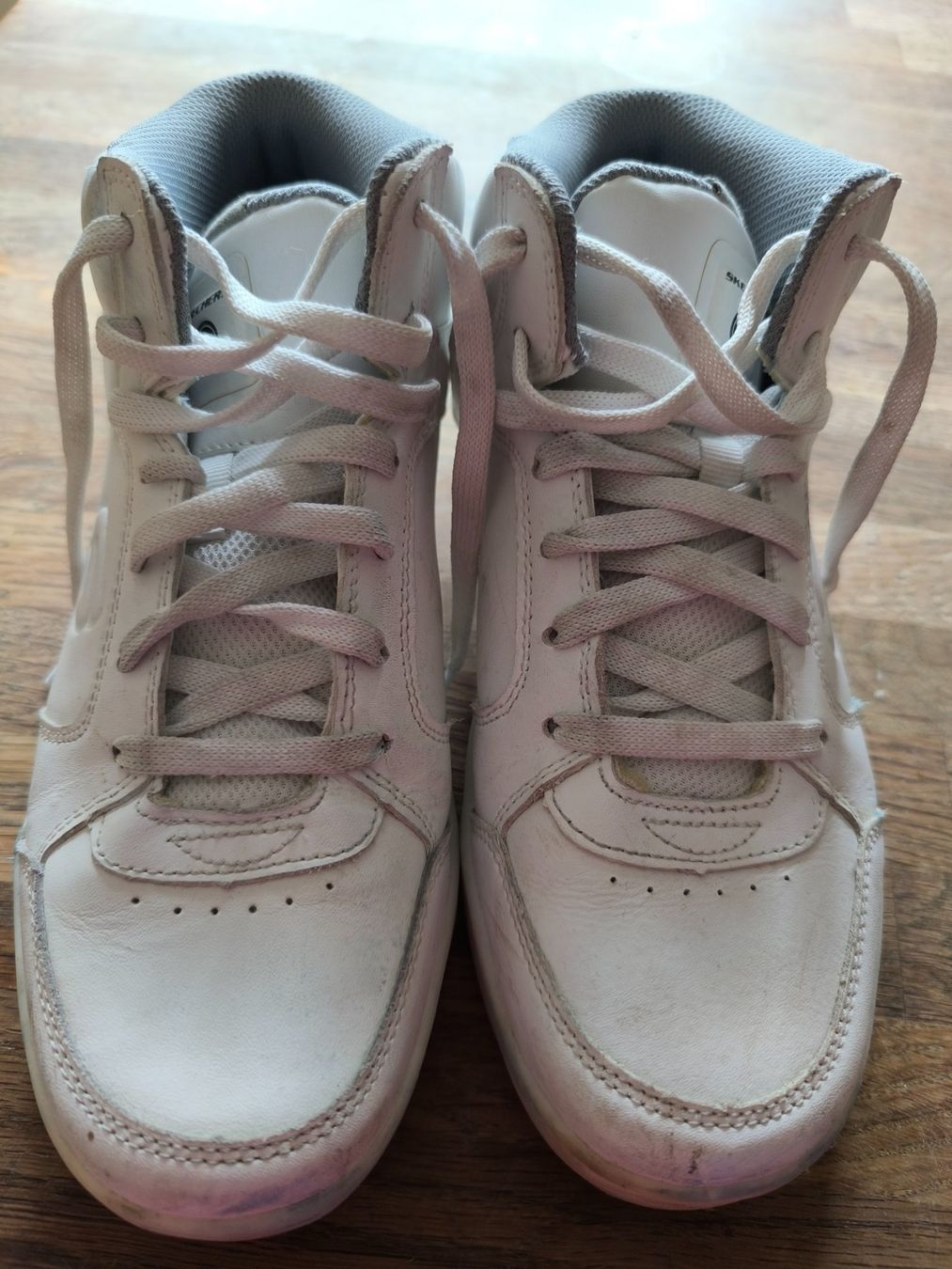 Skechers Scarpe da uomo: Weisse Sketchers Gr. 39.5 – Usato da Gebenstorf venduto da Genx74 1
