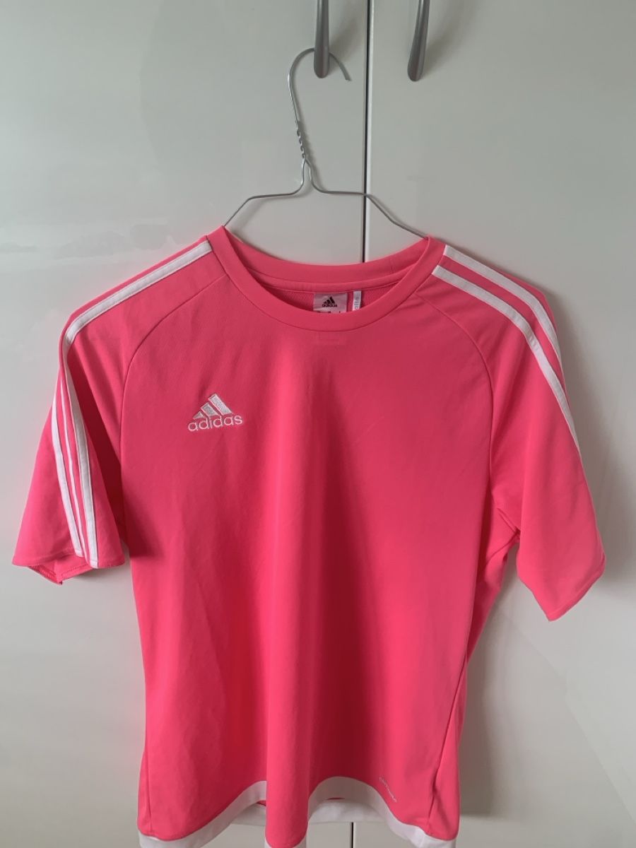 Nike Canottiere & Pantaloni: Adidas And Nike Trikot, Large  – Usato da Küsnacht ZH venduto da ioannis.kiato 1