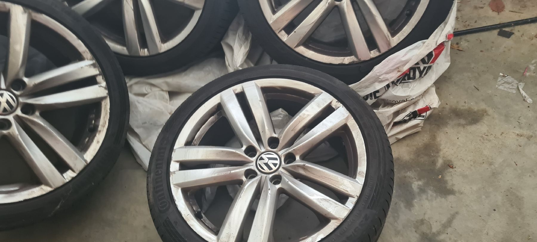 Volkswagen Cerchioni: jante passat – Usato da St-Livres venduto da cha_l9c9 1