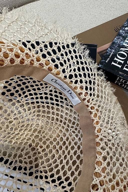 Dior Copricapi, berretti & cappellini: DIOR HUT – Nuovo (secondo la descrizione) da Schwyz venduto da bofb 2