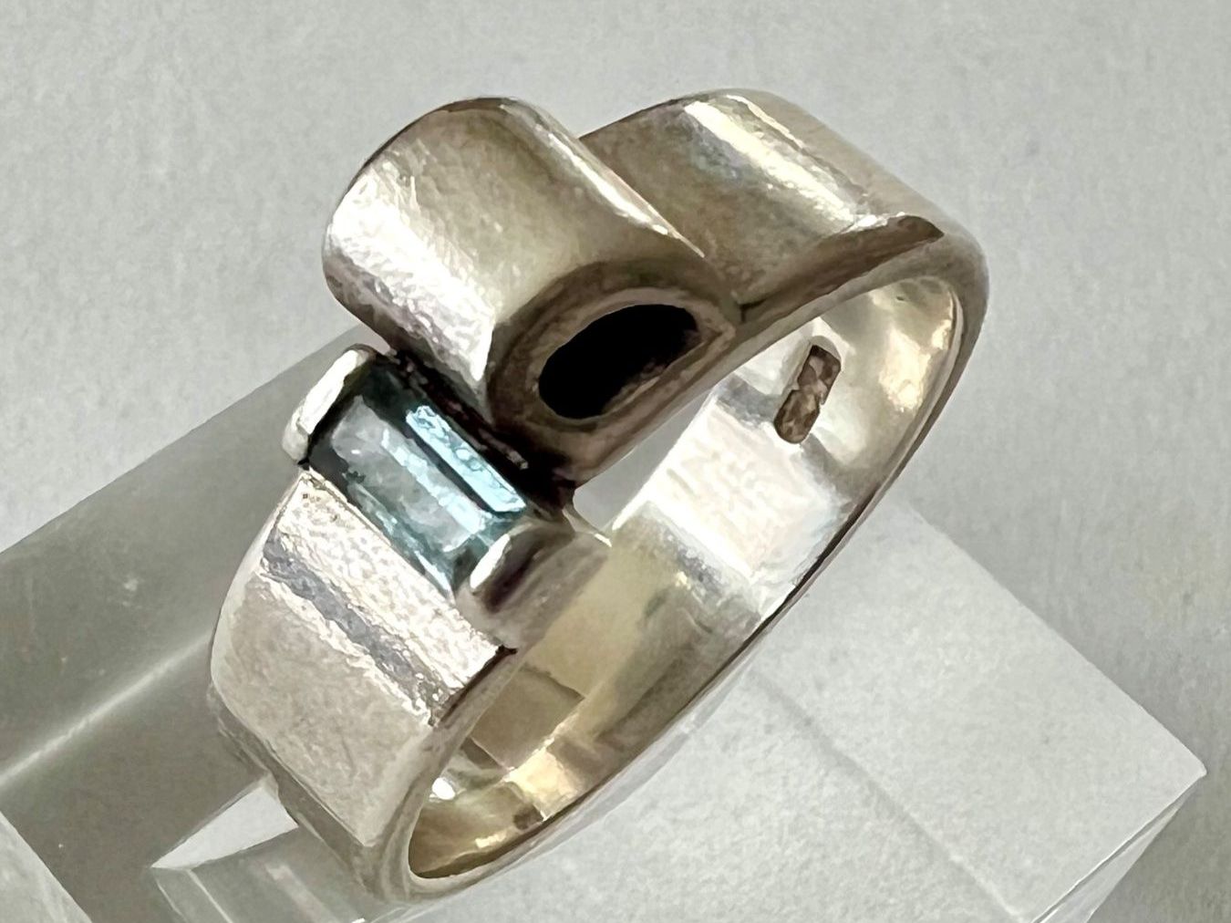 Anelli: Modernistischer Designer Ring Silber 925+MP & blauem Topas – Usato da Ruswil venduto da artbyhand