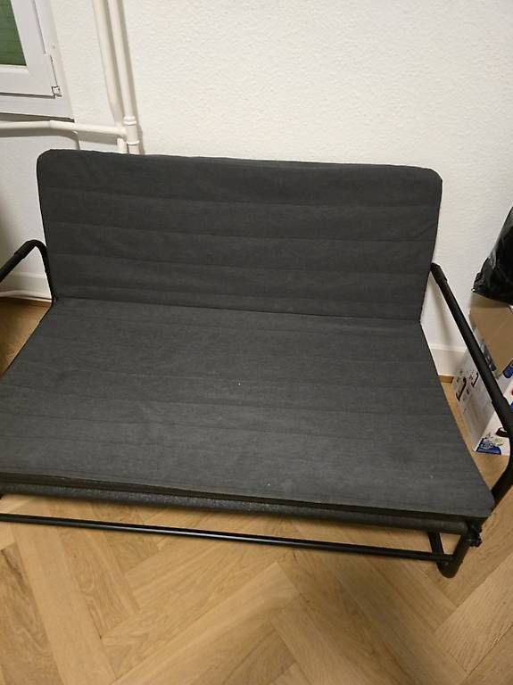 Divani: Canapé-lit IKEA  À donner (GRATUIT) – Usato da Genève, Suiza venduto da gav_r268