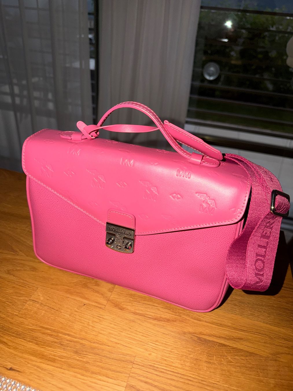 Maison Mollerus Borse: Marly in fuchsia von Maison Mollerus – Usato da Glis venduto da Wallis00