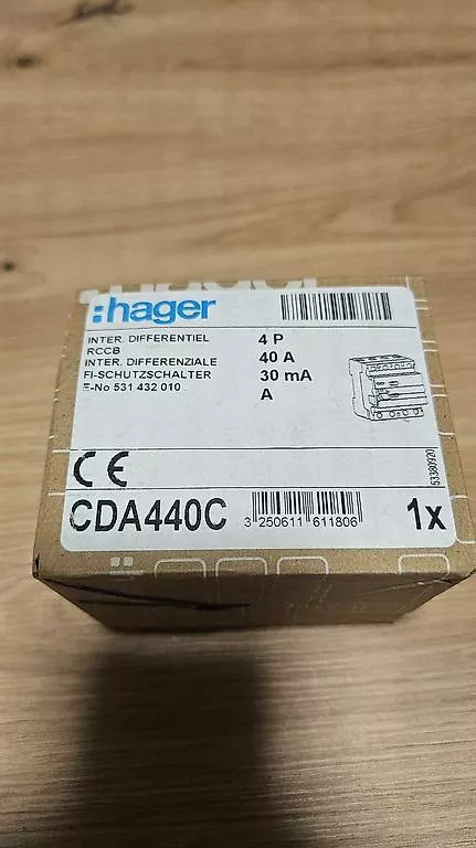 Hager Interruttori: Fehlerstrom-Schutzschalter CDA440C – Nuovo e nell'imballaggio originale da Buochs venduto da D.Scheuber 1
