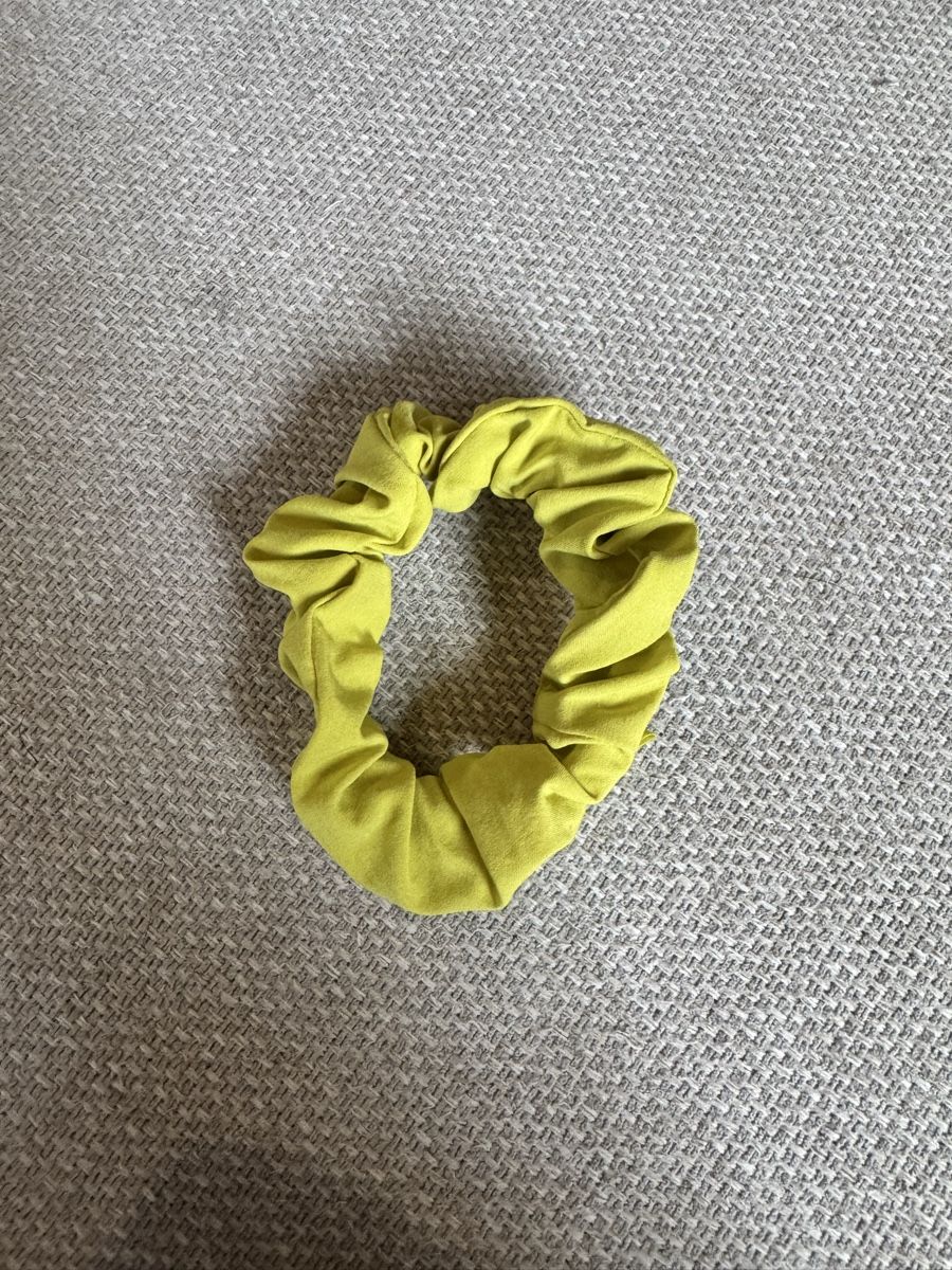 Lululemon Haarschmuck: Lululemon Scrunchie – Gebraucht aus Zürich von MHW23