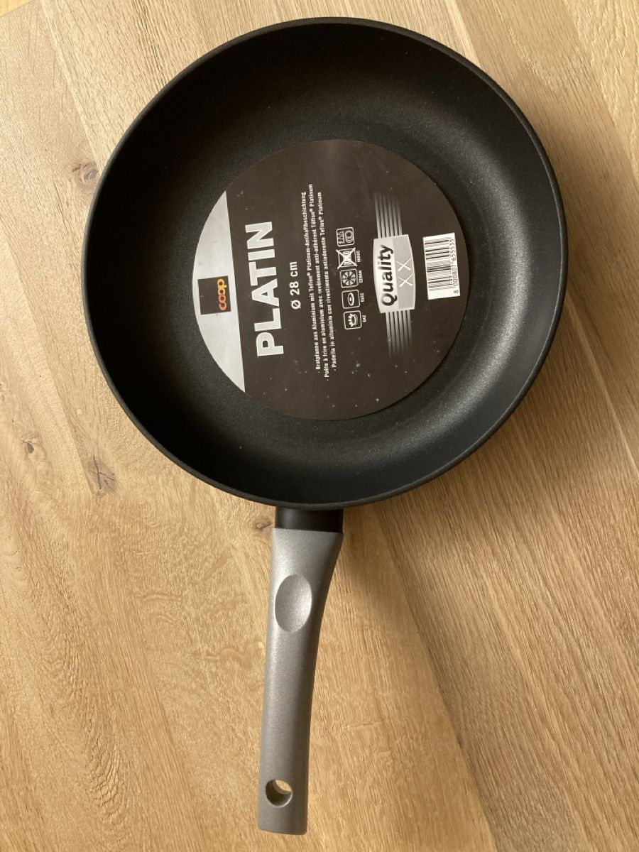 Coop Padelle: Bratpfanne mit Stiel neu 28cm Durchmesser – Nuovo e nell'imballaggio originale da Frenkendorf venduto da silasho