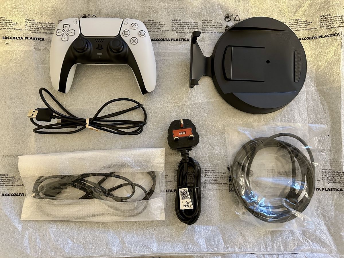 Sony Konsolen: Sony PlayStation 5 disc edition 825 GB (DE, IT, FR) – Gebraucht aus Laupersdorf von Yuki__ 2