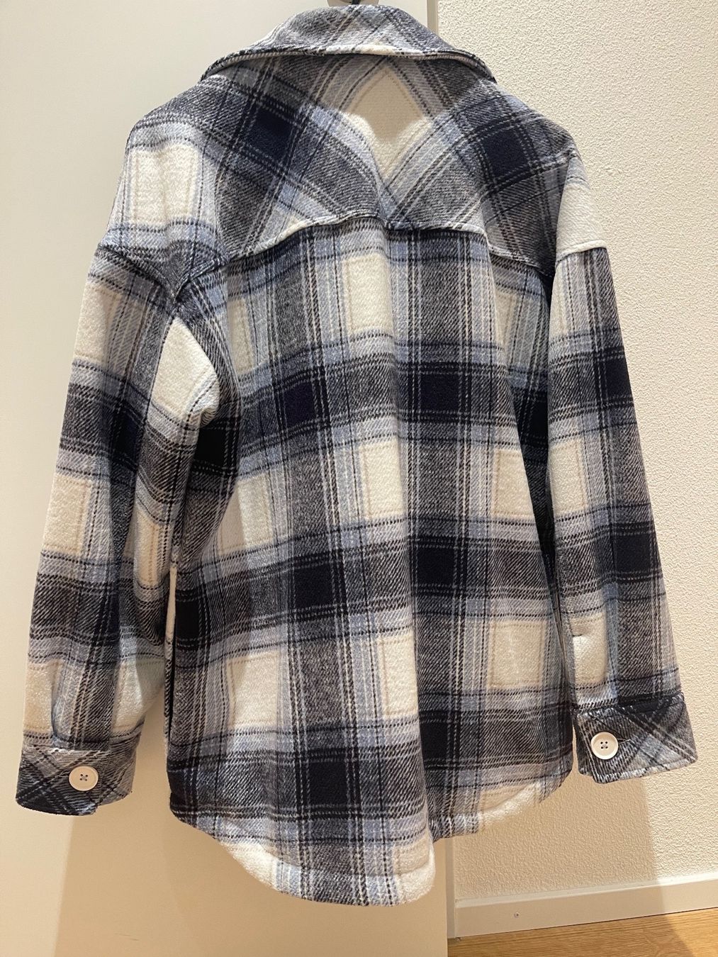 Jacken: Jacket Res – Gebraucht aus Rickenbach b. Wil von iah_pg6d 3