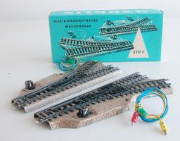 Märklin M-Gleis-Weichenpaar 5117 Spur H0