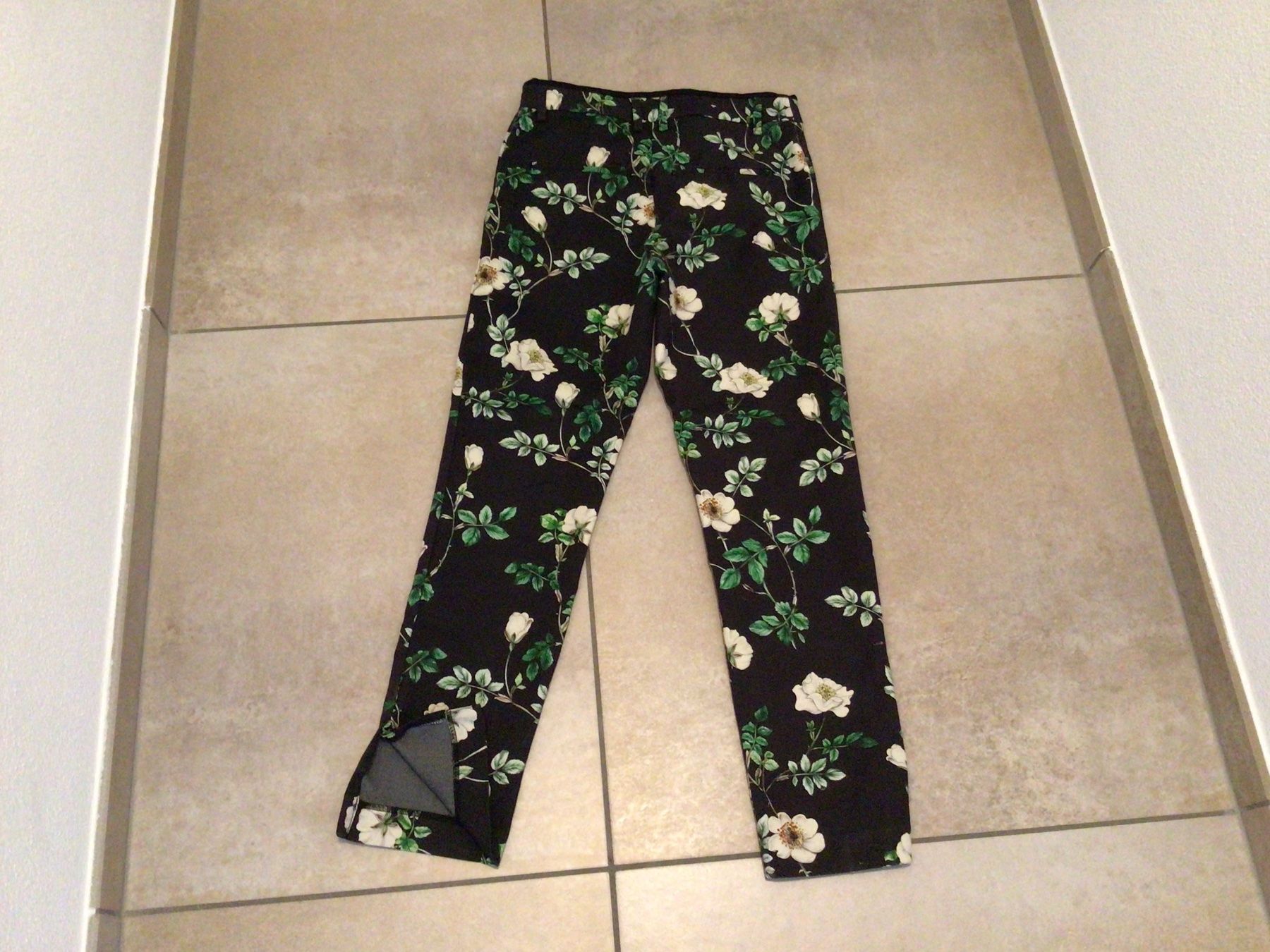 H&M Pantaloni: Hose H&M 36 – Usato da Minusio venduto da liam04 1