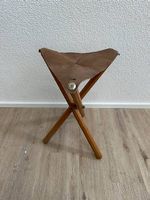 Holz Klapphocker mit Leder Sitzfläche Mabef