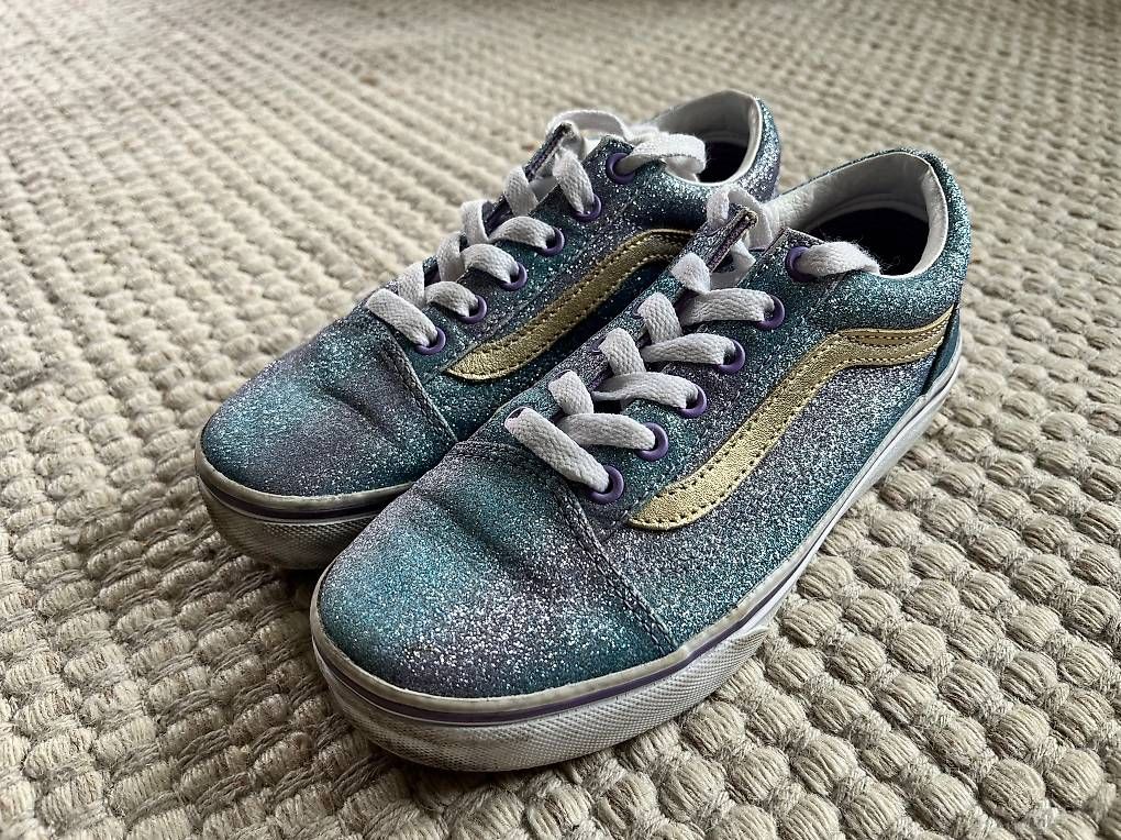 Vans Scarpe per ragazze: Schöne Mädchen-Vans, fast neu, Grösse 32.5 – Usato da Bern venduto da danigro 1