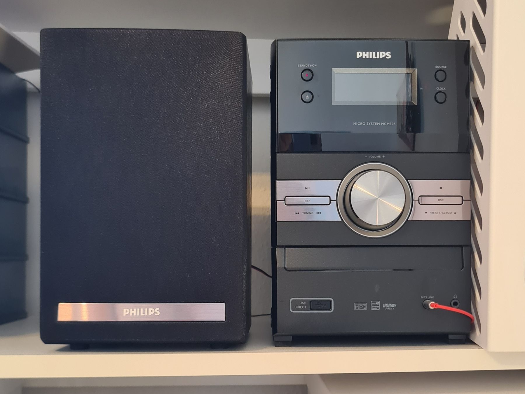 Philips Lettore multimediale & Streamer: Philips Micro System MCM305 inklusive 2 Lautsprecher 4 Ohm – Usato da Winterthur venduto da mirj_tr