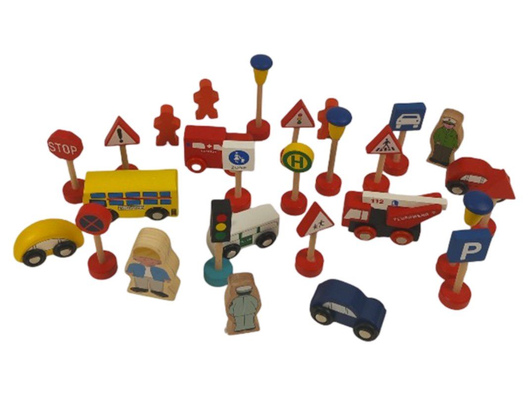 Jouets: Spielset aus Holz – D'occasion à Hünenberg par Restwert_Zug 2