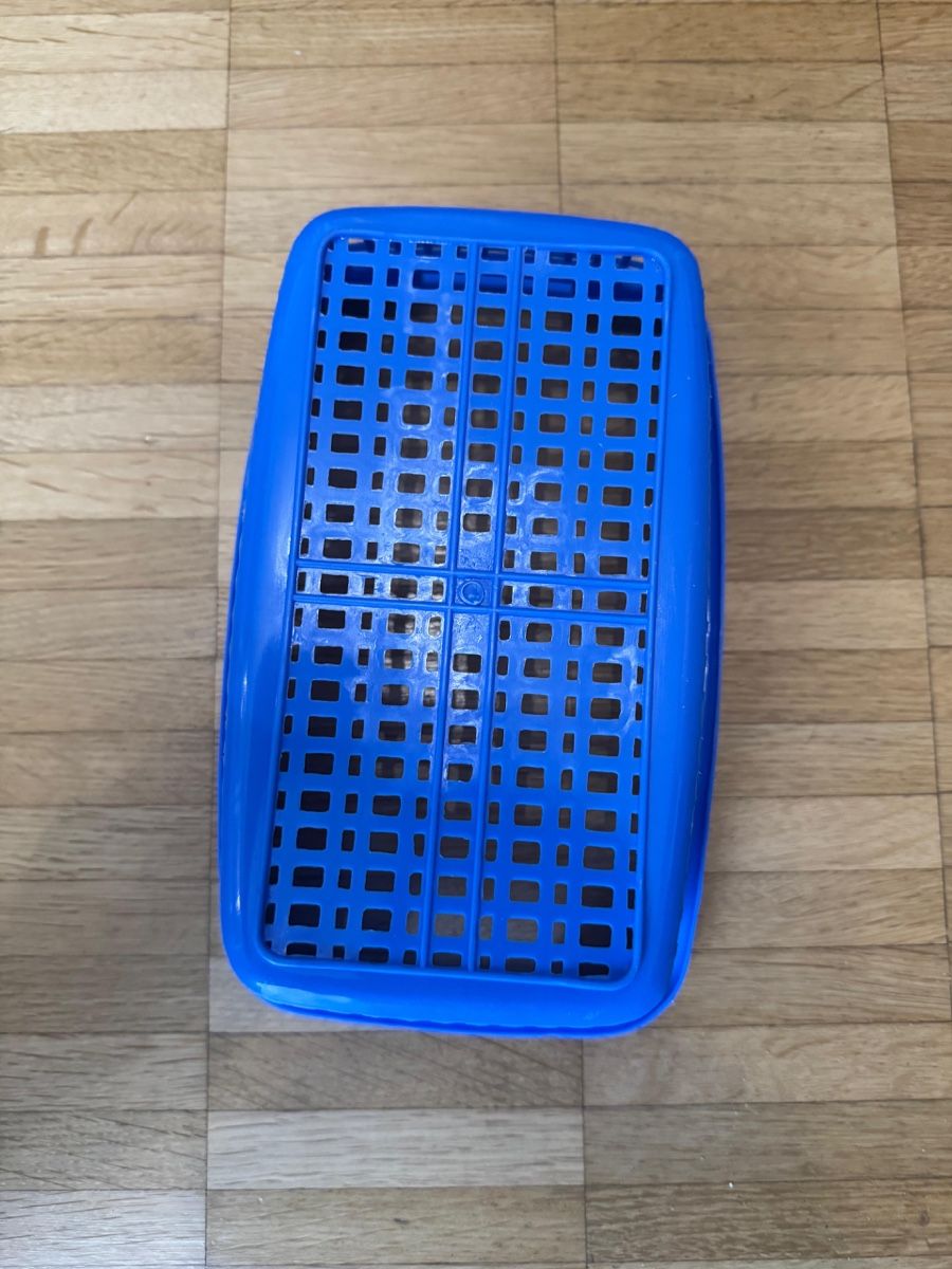 Contenitori & Simili: Cesto blu multiuso in plastica - Ideale per la casa! – Usato da Viganello venduto da Lolland_7 1