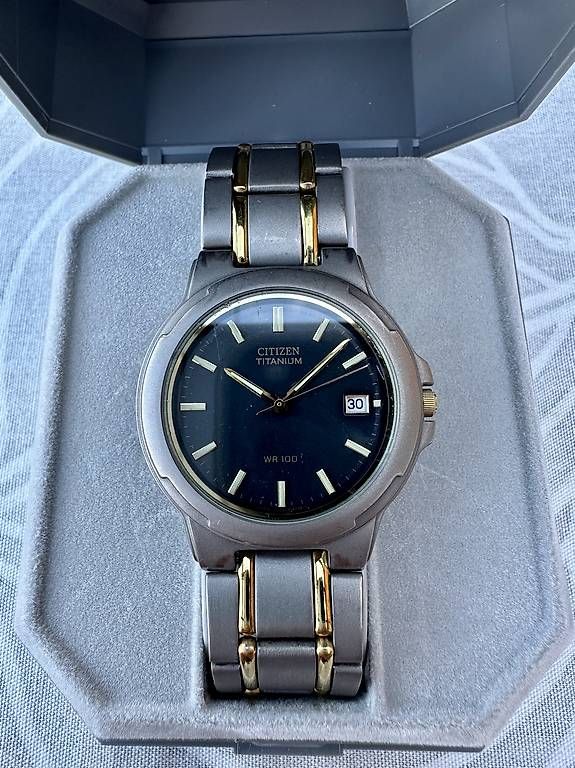 Citizen Orologi: Citizen Titanium Unisex – Usato da Schaffhausen venduto da mis_p8nv