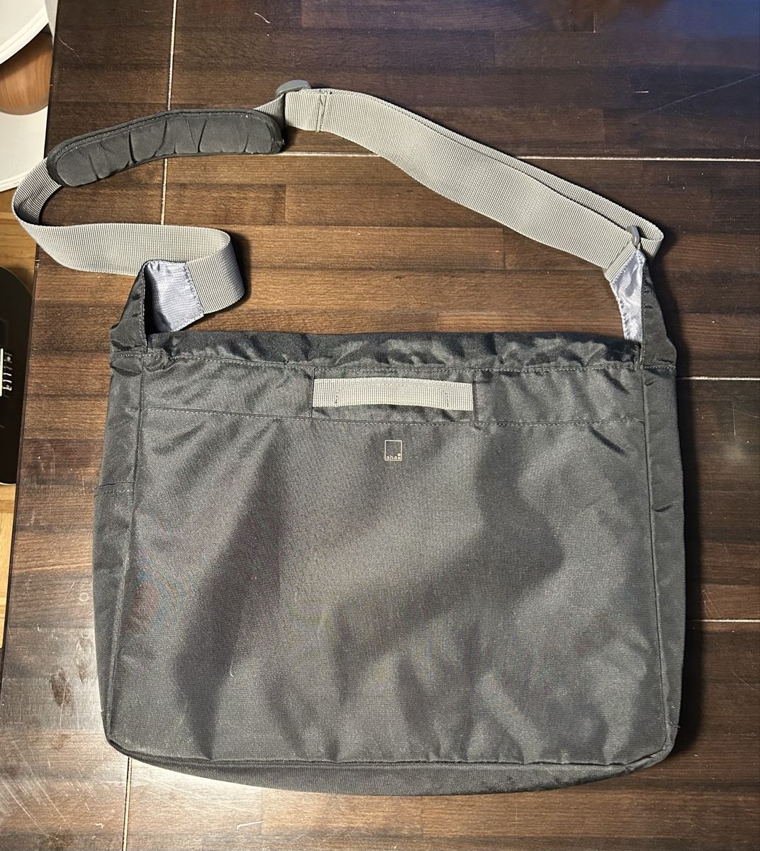 Borse: Messenger Bag / Laptop Tasche / Umhängetasche – Nuovo (secondo la descrizione) da Wil SG venduto da NikolasAnthi 1