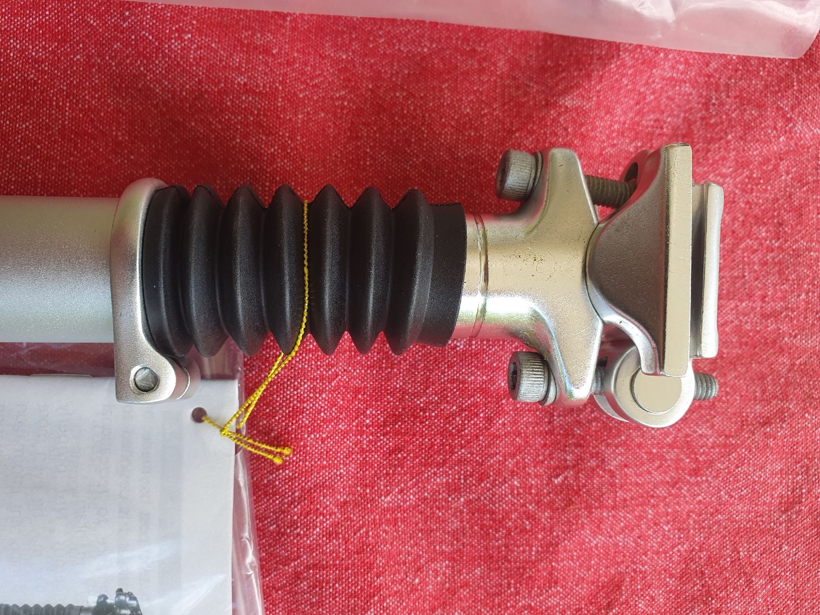 Ersatzteile: Satelstütze gefedert 27,2mm POST MODERNE SOLAGE Top! – Neu und originalverpackt aus Niedergösgen von joh_6txt 1