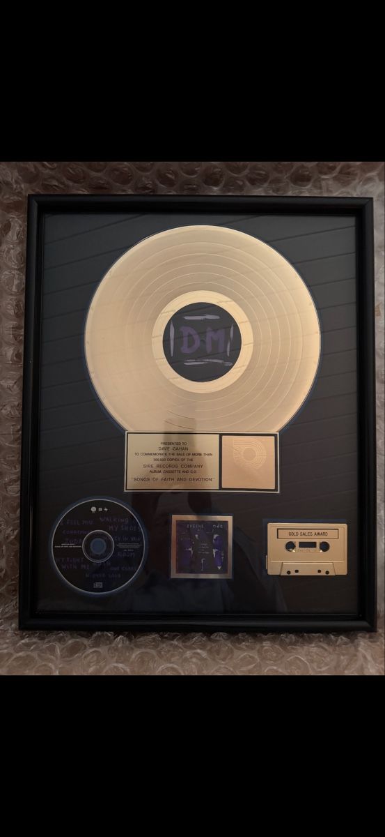 Carte collezionabili: RIAA Award Depeche Mode, Dave Gahan – Nuovo (secondo la descrizione) da Lausanne venduto da Awards