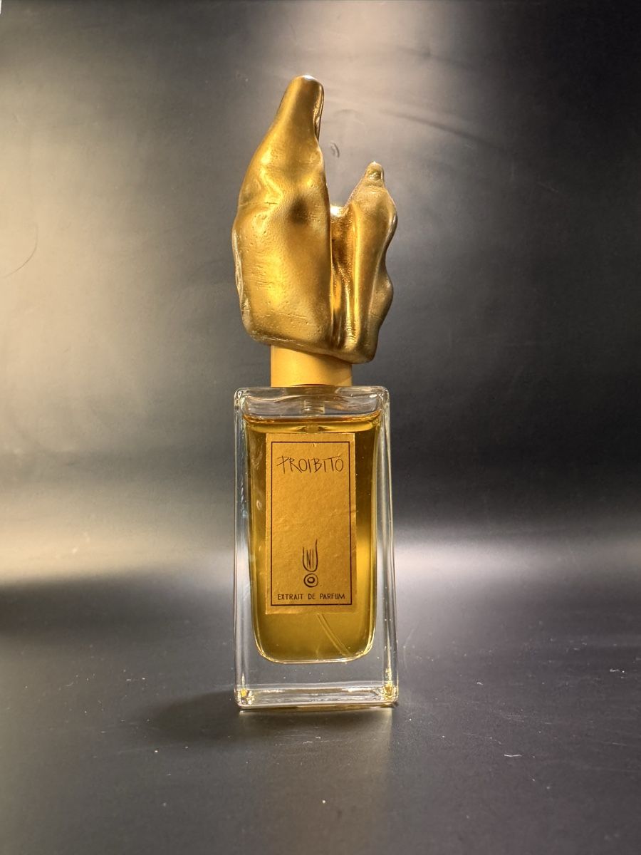 Profumi & Eau de Toilette: Unico Perfume | Proibito – Nuovo (secondo la descrizione) da Cham venduto da van_x2kn